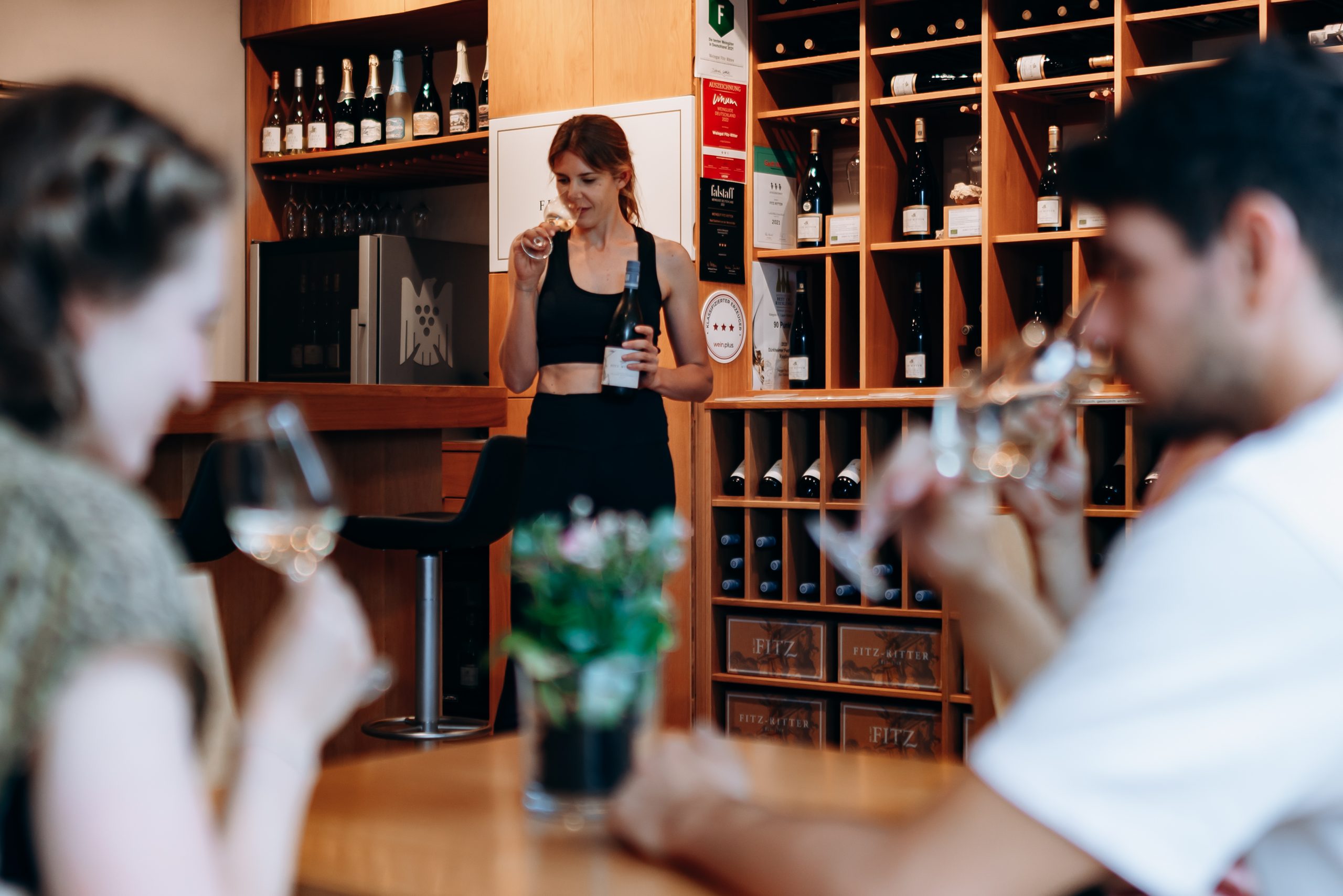 Sophie bei WineYoga
